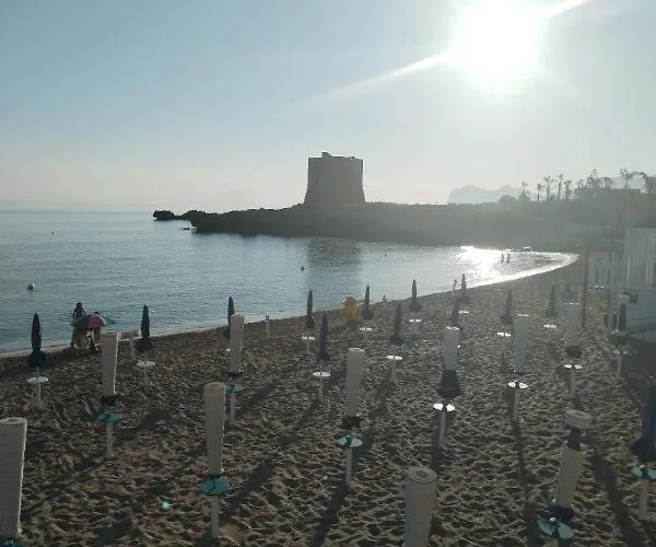 Donna Toni Hébergement de vacances Carini